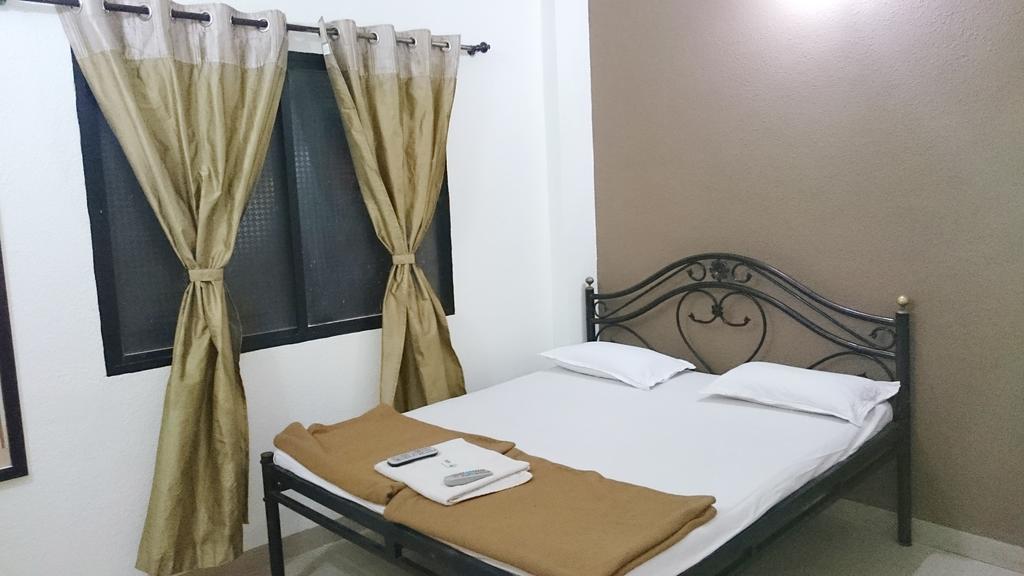 Hotel Preetam Aurangabad Exterior photo
