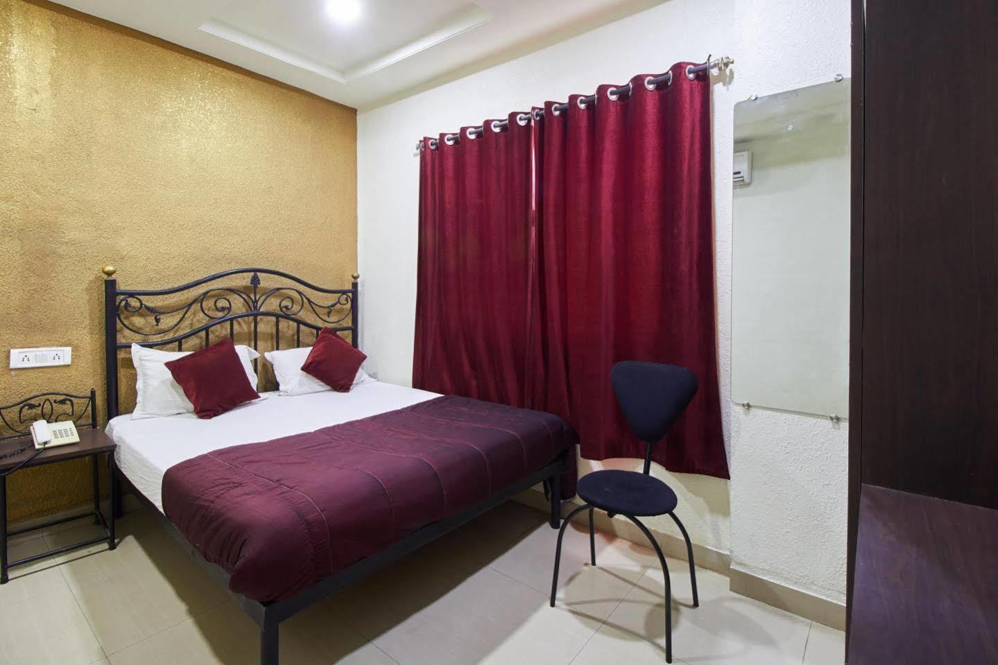 Hotel Preetam Aurangabad Exterior photo
